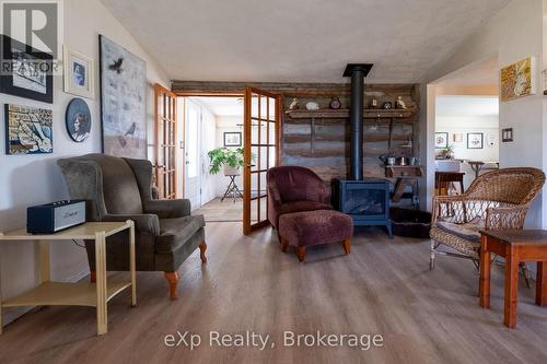742649 Sideroad 4B, Chatsworth, ON - Indoor