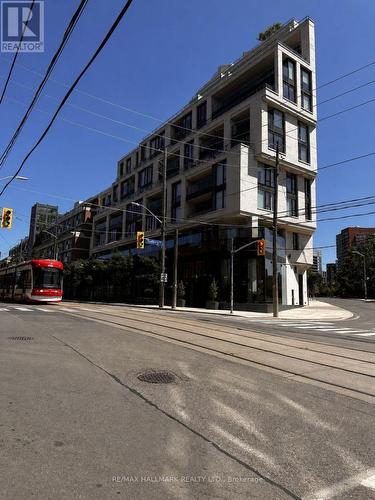 810 - 200 SUDBURY STREET , Toronto, Ontario M6J 0H1 2