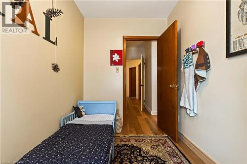 22 Spring Street, Hamilton, ON - Indoor