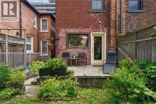 22 Spring Street, Hamilton, ON - Outdoor