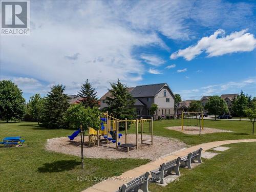 Brownley Park - 182 Banting Crescent, Essa, ON - Outdoor