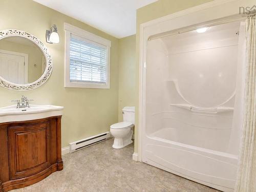 42 Rowan Avenue, New Glasgow, NS 