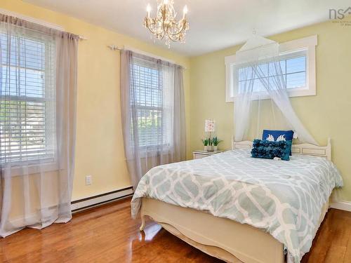 42 Rowan Avenue, New Glasgow, NS 