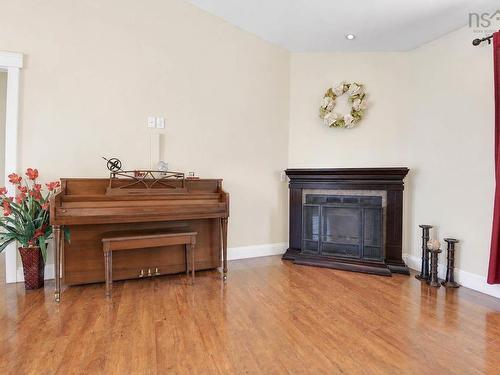 42 Rowan Avenue, New Glasgow, NS 