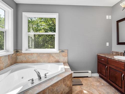 76 Old Mill Road, Hammonds Plains, NS - Indoor Photo Showing Bathroom