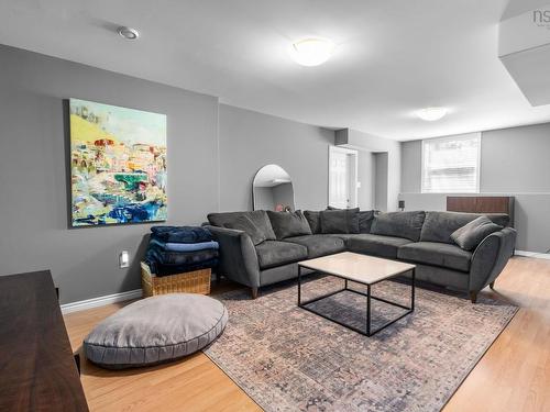 76 Old Mill Road, Hammonds Plains, NS - Indoor Photo Showing Living Room