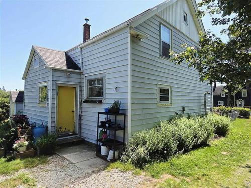 2152 Highway 3, Barrington, NS - Outdoor