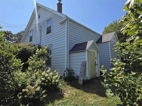 2152 Highway 3, Barrington, NS - Outdoor