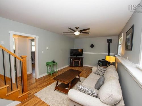 46 Franklin Drive, Truro Heights, NS - Indoor Photo Showing Other Room