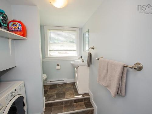 46 Franklin Drive, Truro Heights, NS - Indoor Photo Showing Laundry Room
