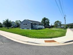 7 Cartwright Street North Sydney, NS B2A 3G7