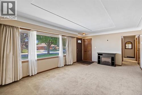 12 Gladstone, Leamington, ON - Indoor
