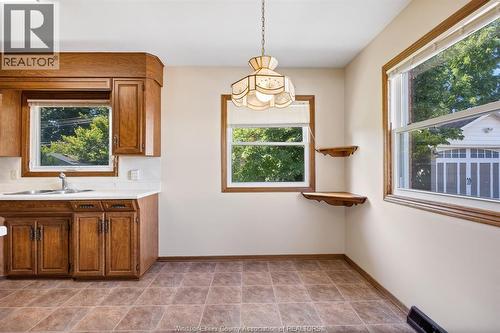 12 Gladstone, Leamington, ON - Indoor Photo Showing Other Room