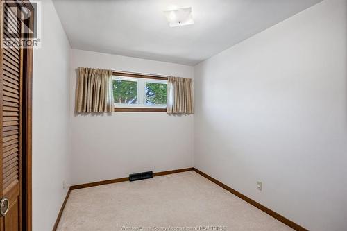 12 Gladstone, Leamington, ON - Indoor Photo Showing Other Room