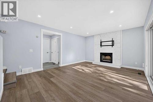 55 Whitehaven Crescent Ne, Calgary, AB 