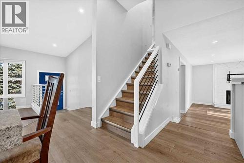 55 Whitehaven Crescent Ne, Calgary, AB 