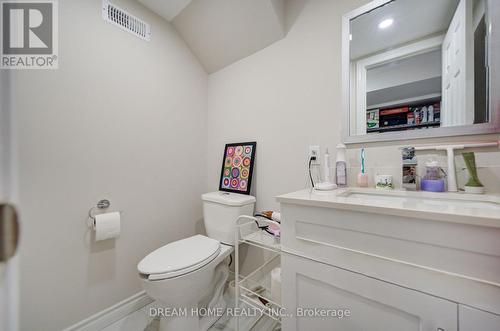 1323 Shamir Crescent, Mississauga, ON - Indoor Photo Showing Bathroom