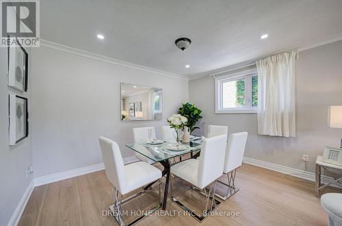 1323 Shamir Crescent, Mississauga, ON - Indoor Photo Showing Dining Room