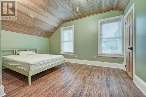 2174 New Street, Burlington, ON - Indoor Photo Showing Bedroom