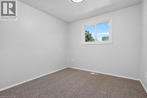 100 Quigley Road Unit# 85, Hamilton, ON - Indoor Photo Showing Other Room