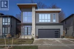 2368 RED THORNE AVENUE  London South, ON N6P 0E8