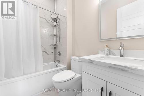 23 Yarl Place, Guelph/Eramosa, ON - Indoor Photo Showing Bathroom
