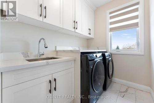 23 Yarl Place, Guelph/Eramosa, ON - Indoor Photo Showing Laundry Room