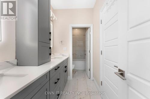 23 Yarl Place, Guelph/Eramosa, ON - Indoor Photo Showing Bathroom