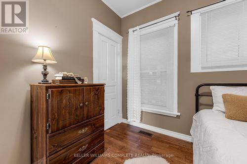 50 Strathcona Avenue, Brantford, ON - Indoor Photo Showing Bedroom