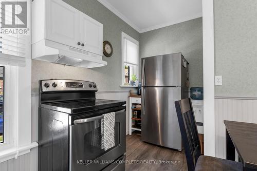 50 Strathcona Avenue, Brantford, ON - Indoor Photo Showing Kitchen With Stainless Steel Kitchen
