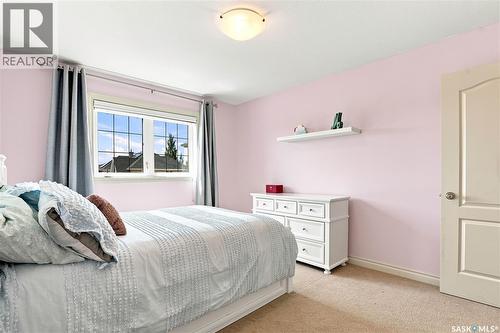718 Brookhurst Lane, Saskatoon, SK - Indoor Photo Showing Bedroom