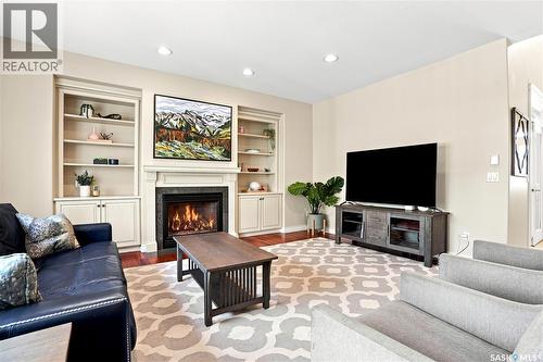 718 Brookhurst Lane, Saskatoon, SK - Indoor Photo Showing Living Room With Fireplace