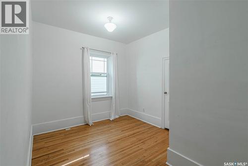 903 10Th Street E, Saskatoon, SK - Indoor Photo Showing Other Room