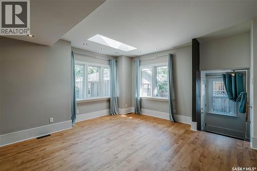 903 10Th Street E, Saskatoon, SK - Indoor Photo Showing Other Room
