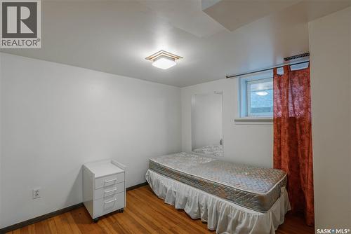 903 10Th Street E, Saskatoon, SK - Indoor Photo Showing Bedroom