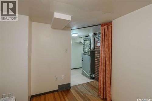 903 10Th Street E, Saskatoon, SK - Indoor Photo Showing Other Room