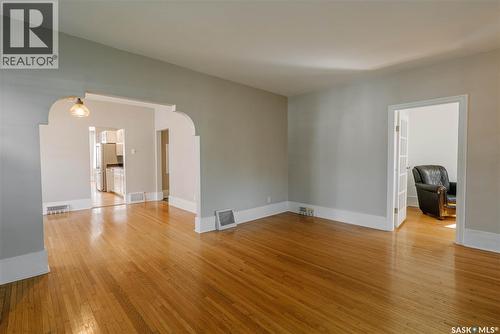 903 10Th Street E, Saskatoon, SK - Indoor Photo Showing Other Room