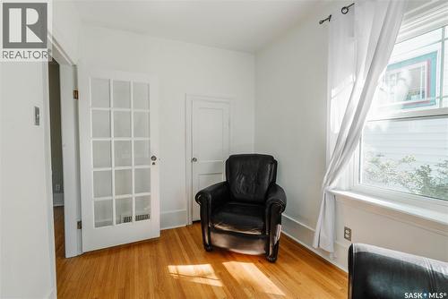 903 10Th Street E, Saskatoon, SK - Indoor