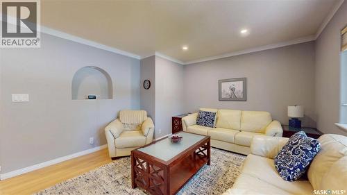 2700 Mcara Street, Regina, SK - Indoor Photo Showing Living Room