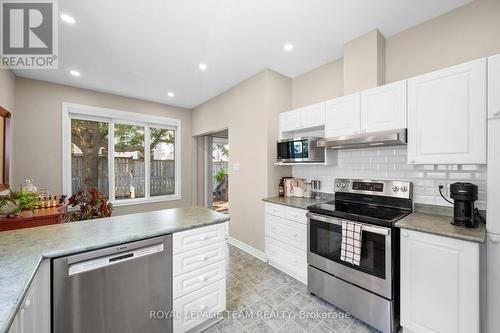 32 Trump Avenue, Ottawa, ON - Indoor Photo Showing Kitchen With Stainless Steel Kitchen