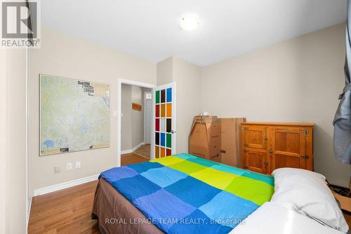 32 Trump Avenue, Ottawa, ON - Indoor Photo Showing Bedroom