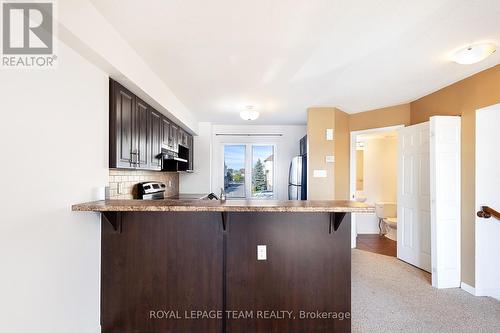 566 Simran Private, Ottawa, ON - Indoor Photo Showing Kitchen