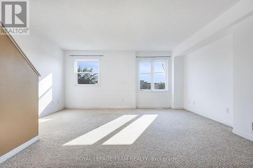 566 Simran Private, Ottawa, ON - Indoor Photo Showing Other Room