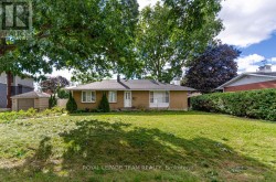 84 STARWOOD ROAD Ottawa, ON K2G 1Z5