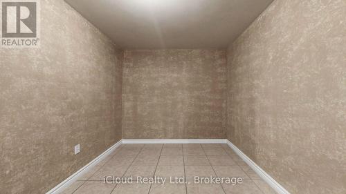 5661 Volpe Avenue, Mississauga, ON - Indoor Photo Showing Other Room