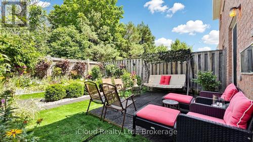 5661 Volpe Avenue, Mississauga, ON - Outdoor With Deck Patio Veranda
