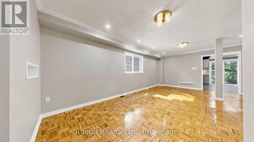 5661 Volpe Avenue, Mississauga, ON - Indoor Photo Showing Other Room