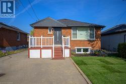 144 EAST 44TH Street Unit# LOWER UNIT Hamilton, ON L8T 3H2