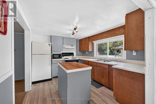 31 Salkeld Street, Central Huron (Goderich), ON - Indoor Photo Showing Kitchen With Double Sink