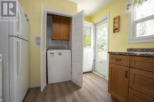 18 Eastern Ave, Sault Ste. Marie, ON - Indoor Photo Showing Laundry Room